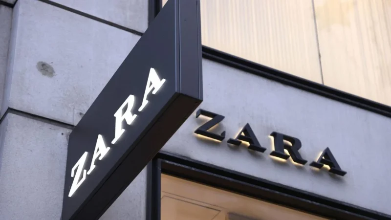 Zara te hará sentirte sexy con esta colección veraniega de vestidos palabra de honor 50 Merca2.es Un toque de sofisticación para el verano