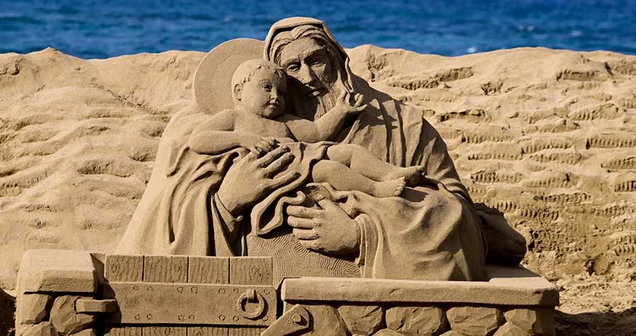 Visita el Belén de Arena en la Playa de las Canteras de Gran Canaria