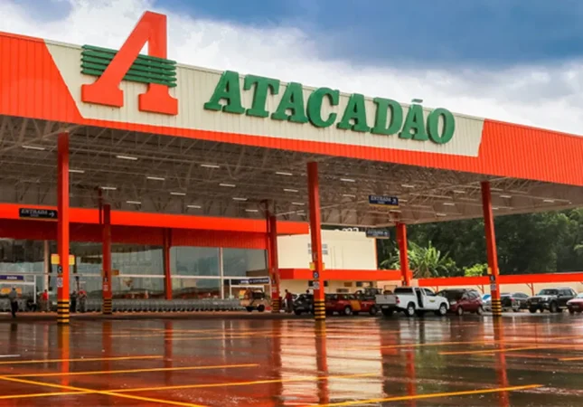 Las ventas de Carrefour apenas suben un 0,9%: decepción en Brasil y presión sobre las estimaciones anuales 3 Merca2.es atacado Merca2.es