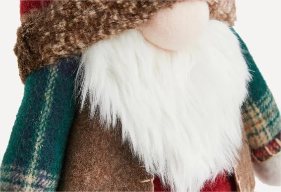 Descubre la gran variedad de artículos de decoración para esta Navidad de El Corte Inglés 4 Merca2.es enano Merca2.es