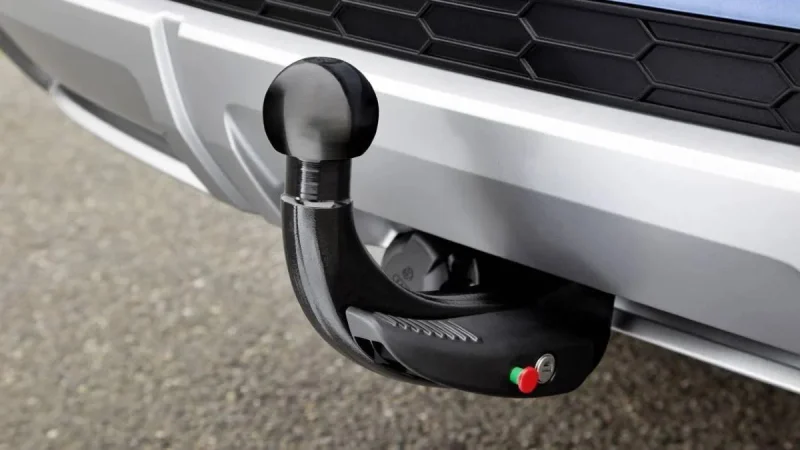 La DGT no da tregua, 400 euros de multa por este error que muchos cometen 102 Merca2.es Los desmontables y el debate que puede provocar problemas con la DGT