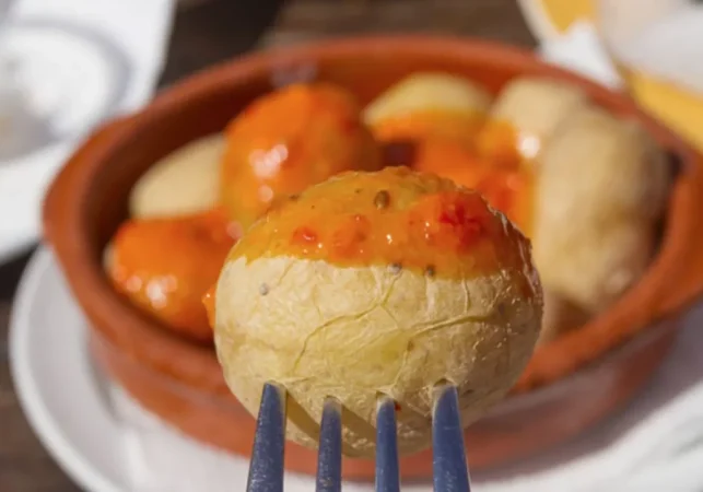 Por 3 euros Mercadona te lleva de viaje por España con este plato increíble 25 Merca2.es Dos minutos bastan para disfrutar la gastronomía canaria