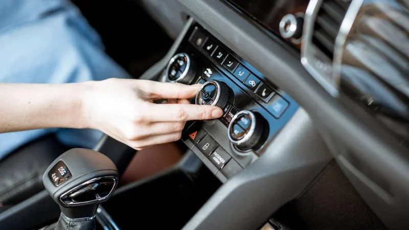 Cómo usar correctamente el botón de recirculación del coche 