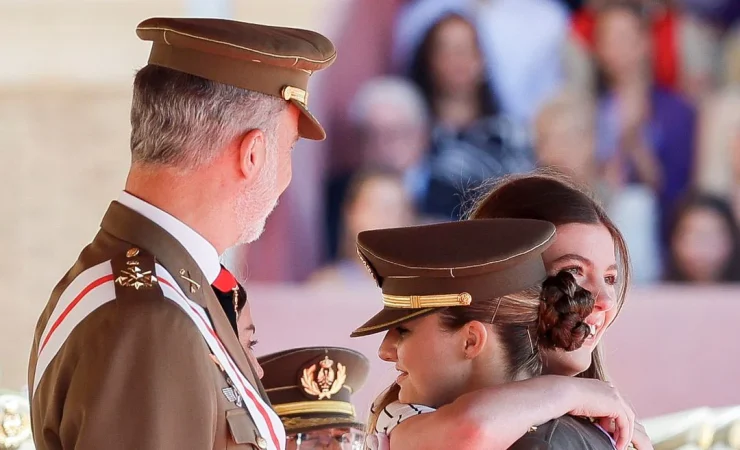 Vanitatis ha dicho que Felipe VI está preocupado por la salud de su hija