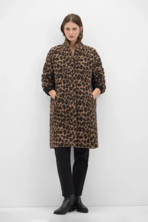 Abrigo tejido animal print Cortefiel