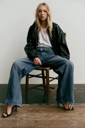 CHAQUETA BOMBER EFECTO PIEL