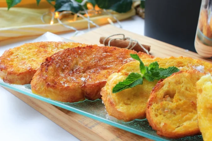 Servir las torrijas: