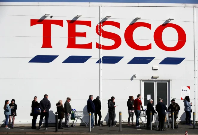 La estrategia de precios bajos y productos premium impulsa a Tesco a superar expectativas en 2025/26 1 Merca2.es Tesco