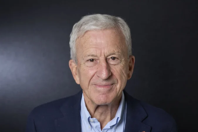 EuropaPress 6270391 presidente caritas espanola manuel breton posa europa press sede caritas Merca2.es