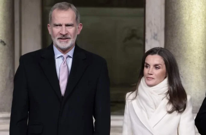 Una monarquía menos ortodoxa y más diplomática