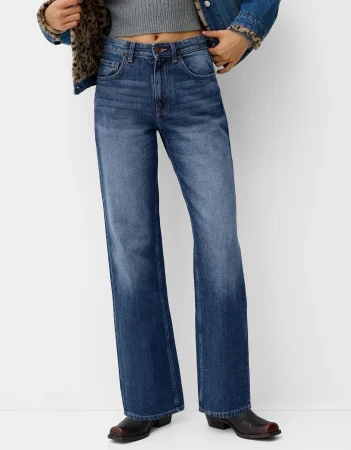 Bershka introduce el jean de tiro alto que estiliza y alarga la figura 54 Merca2.es Jeans 90's wide