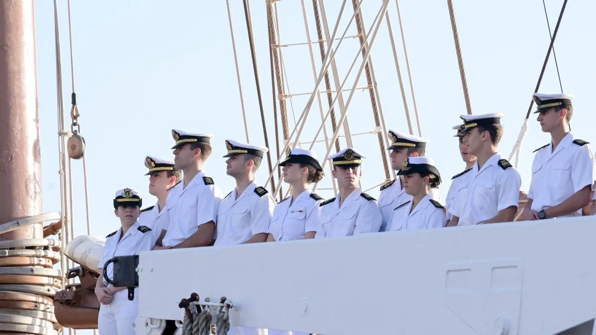 Toman una drástica decisión con Leonor en su camarote del buque Elcano