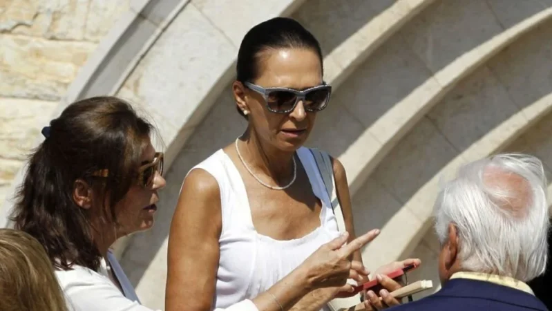 Pilar Eyre no se corta un pelo y pone en su sitio al rey emérito Juan Carlos I 82 Merca2.es Marta Gayá, su verdadera pareja