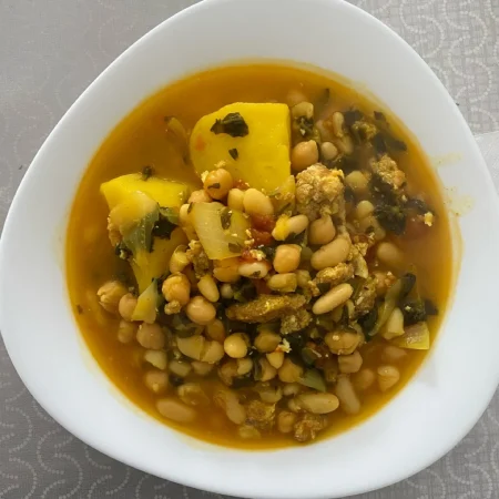 2. Cocinar las legumbres junto con las carnes