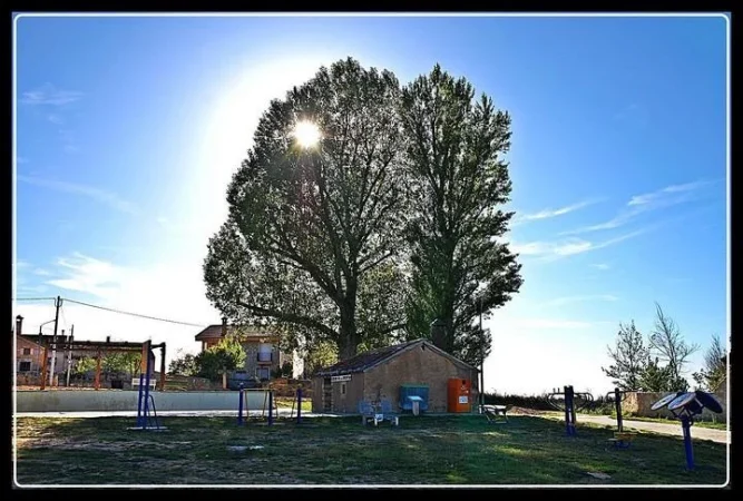 Invitación a explorar la belleza de los pueblos rurales españoles