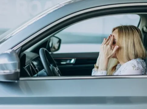 control-de-transito-como-si-nada-p El truco perfecto para salir de un control de tránsito como si nada hubiera pasado