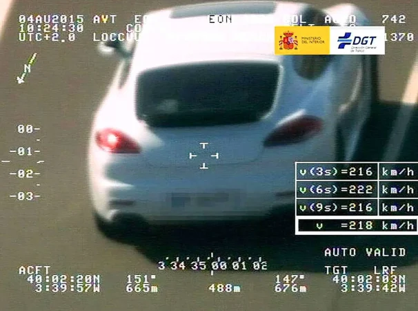 Mucho ojo con esto: cambio gordo del año de la normativa de tráfico de la DGT 2 Merca2.es dgt velocidad dispara radares CONSECUENCIAS Merca2.es