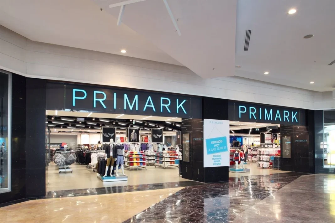 Furor en Primark con las colas interminables por la nueva colección de Paula Echevarría para primavera