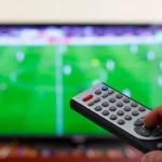 Las plataformas que emiten todos los partidos de fútbol y cuál es la más barata este año