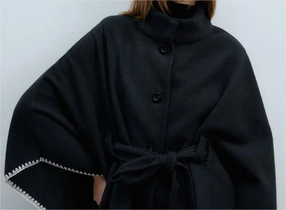 Guess, Michael Michael Kors y más: accesorios de mejores marcas con descuentazo en El Corte Inglés 5 Merca2.es ponch Merca2.es