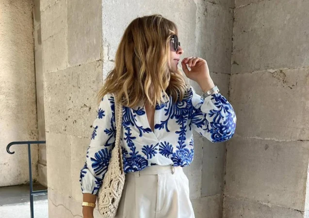 Estas 5 blusas elegantes de Zara te ayudan a elevar los looks con vaqueros o pantalones básicos 1 Merca2.es Zara blusa