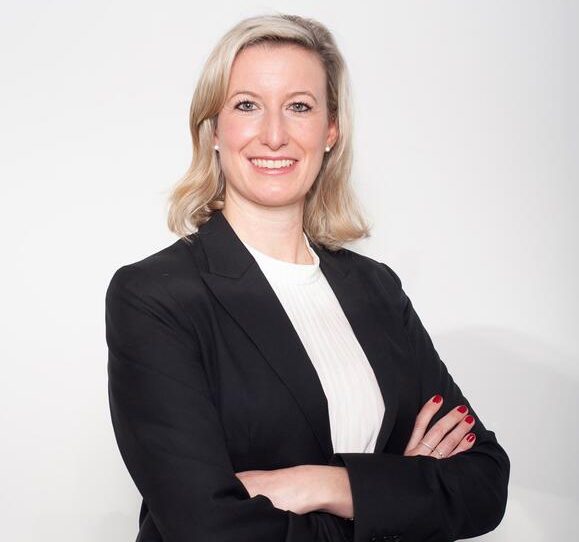 Julia Hillenbrand, nueva vicepresidenta de Ventas para Europa, Oriente Medio y África en Grupo Lufthansa