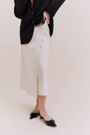 La falda midi de Sfera que será tu aliada para cualquier evento formal 7 Merca2.es Falda pareo