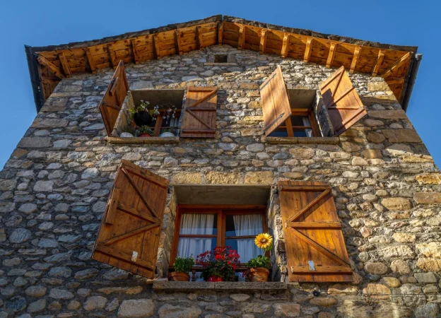 El barrio de la Marina, el puerto y playa de