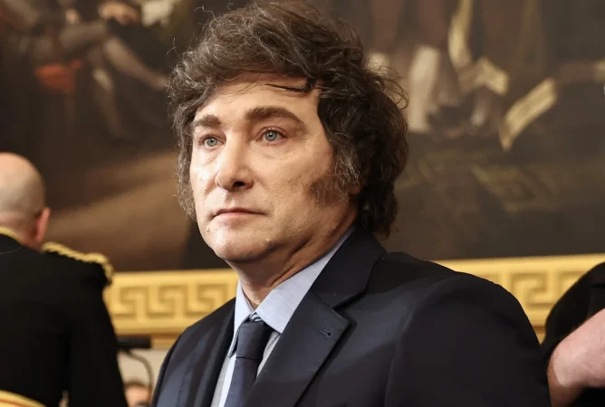 Argentina: balance del primer año de Javier Milei y perspectivas para el país 2 Merca2.es Milei Argentina 1 Merca2.es