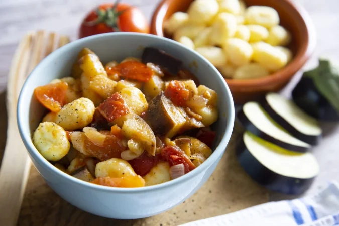 Beneficios de consumir estofado de verduras regularmente