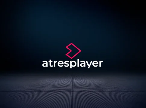 fisicaoquimicamoncloaportada222 Atresplayer trae de vuelta la serie juvenil que marcó una generación en Antena 3