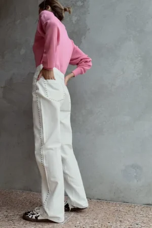 pantalones blancos 3cf3217c 250219103920 800x1200 Merca2.es