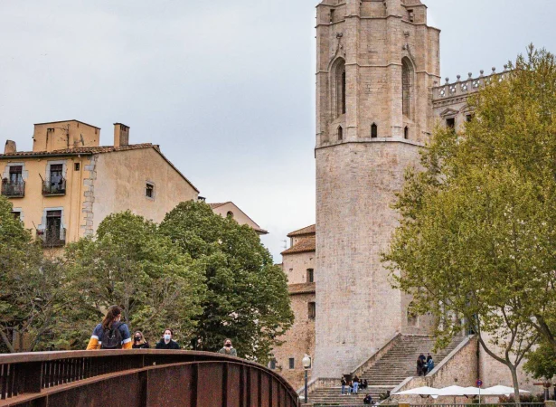 La historia del pueblo español que cautiva en redes 