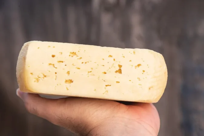 Este queso francés genera incertidumbre