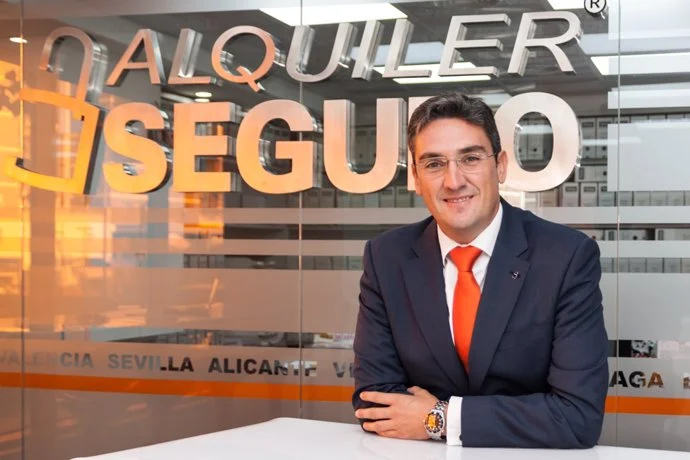 La Moncloa pone en jaque parte del negocio de Alquiler Seguro tras intentar imitarla