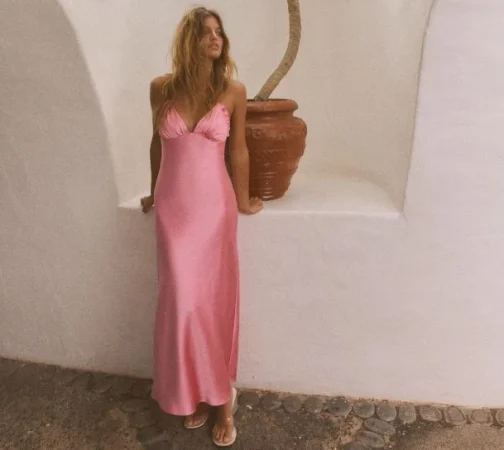 10. Collection Satin Dress ZW - 30 € en Zara