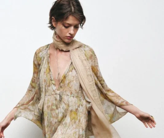 3. Vestido Largo Estampado ZW Collection – 90 € en Zara