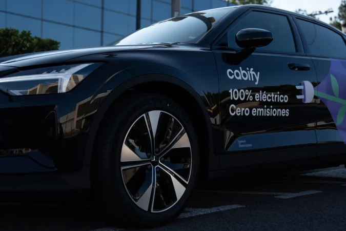 Cabify opera la primera de sus nuevas licencias en Madrid y espera activar el resto antes de que acabe el invierno 1 Merca2.es Vehículo de Cabify. Fuente: Agencias