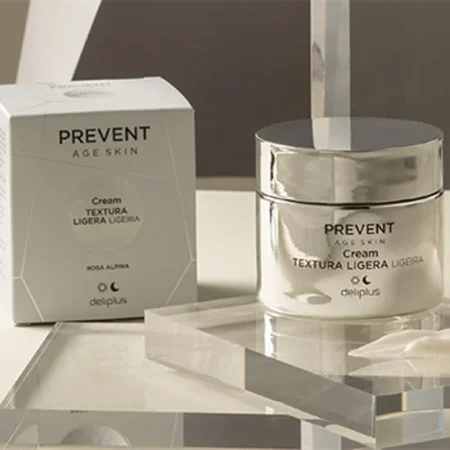 Aplica Mercadona Retinal Cream para obtener resultados óptimos