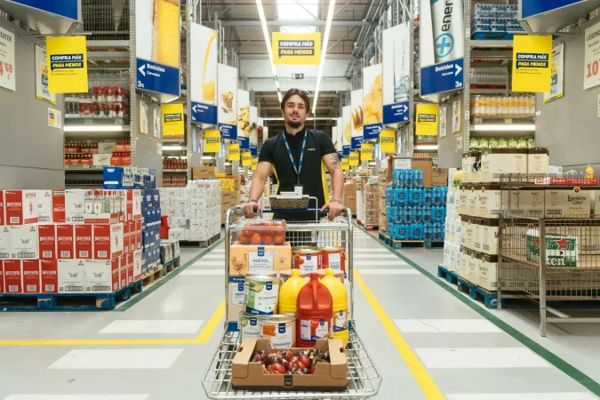 Makro se compromete a fortalecer la marca propia y a cerrar 2025 con un packaging sostenible 2 Merca2.es Marca propia Makro Merca2.es
