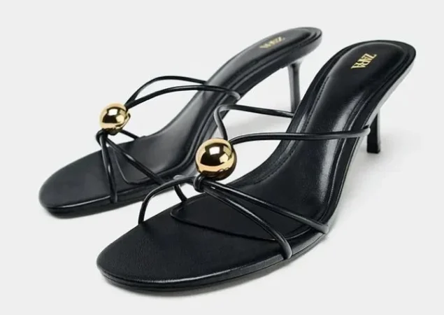 Sandalias versátiles para todos tus looks. Sólo en Zara