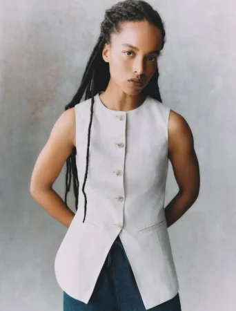 Prendas que definen la temporada: lino, saharán y más