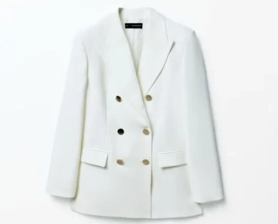 ¿Por qué el blanco es el color estrella de la temporada primavera 2025?