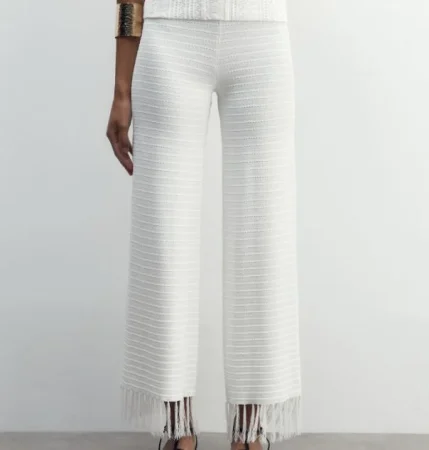 5. Conjunto monocolor blanco boho con chaleco