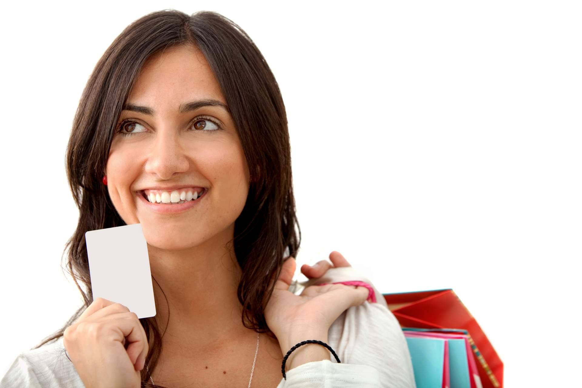 La tarjeta de crédito de Plazo Credit destaca por sus beneficios personalizados y solicitud 100% digital