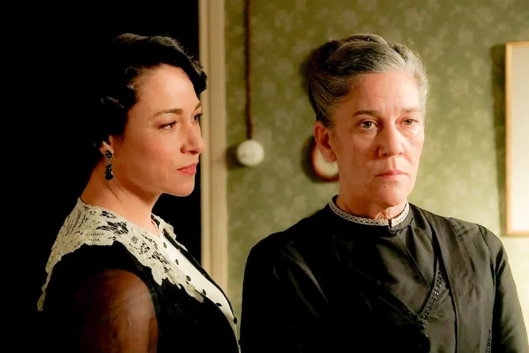 La Promesa: Candela descubre a Antoñito en un lugar inesperado