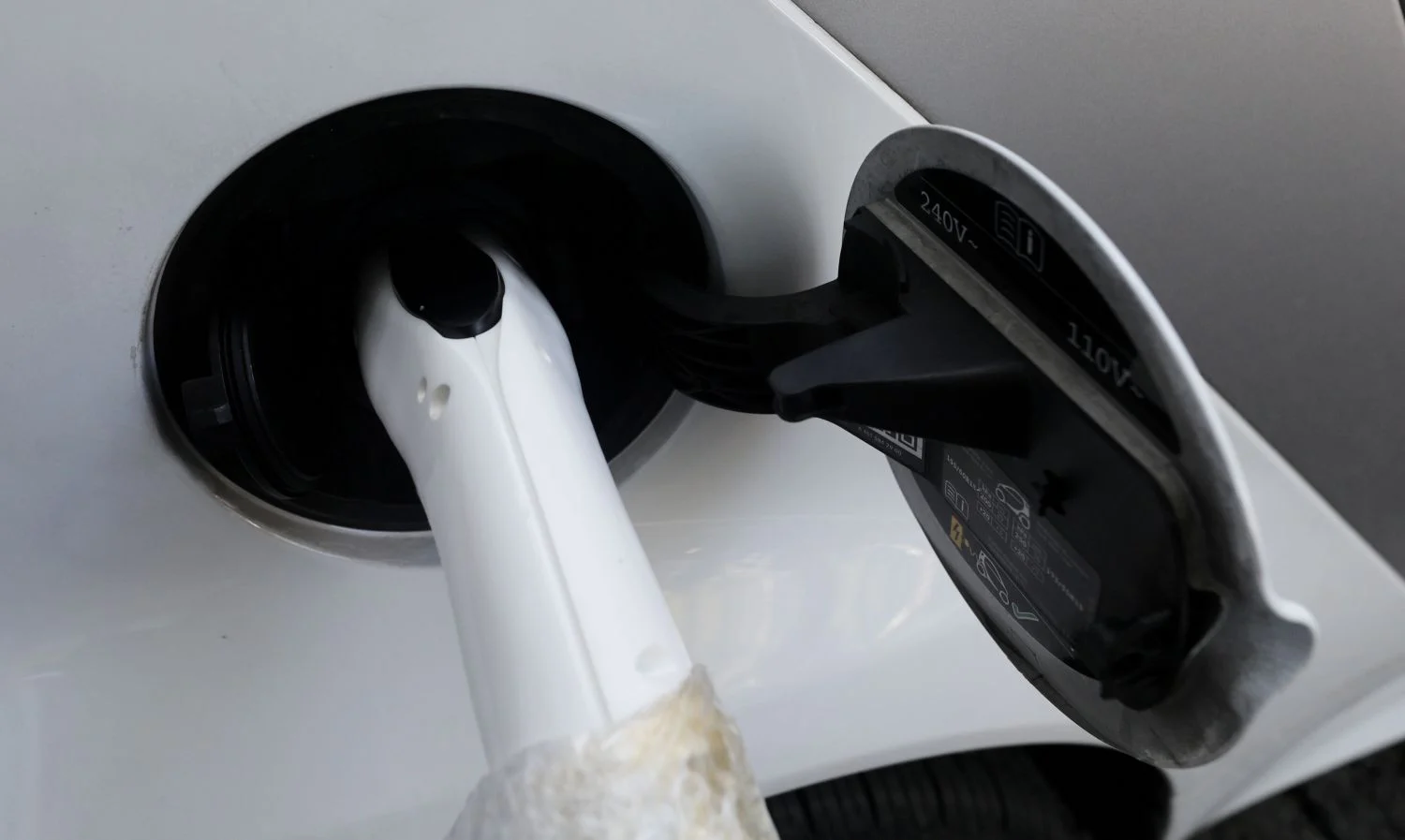 El coche híbrido, primera opción entre los españoles con intención de compra en 2025