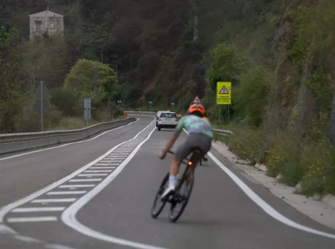 Ciclista en Barcelona. Fuente: Agencias