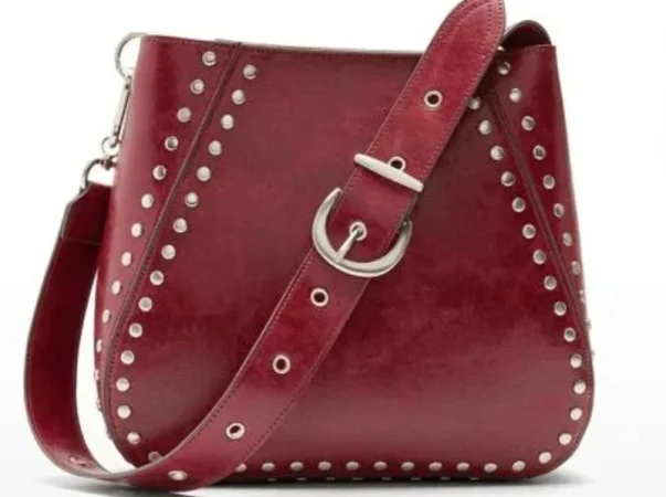 La colección de primavera de Parfois no tiene nada que envidiar a la de Massimo Dutti 25 Merca2.es Bolsos rojos: un toque de color