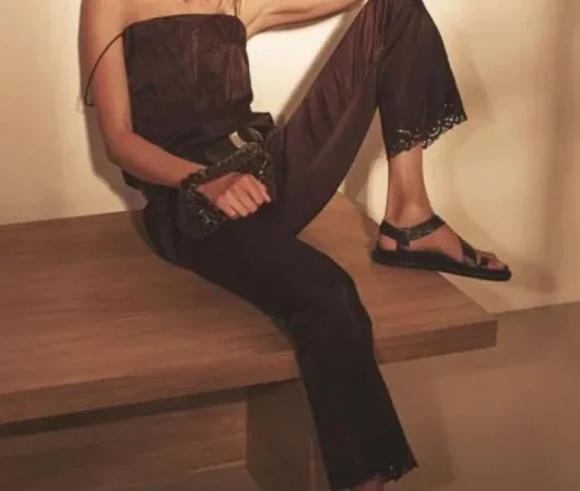 7. Pantalones de Massimo Dutti (79.99 euros)